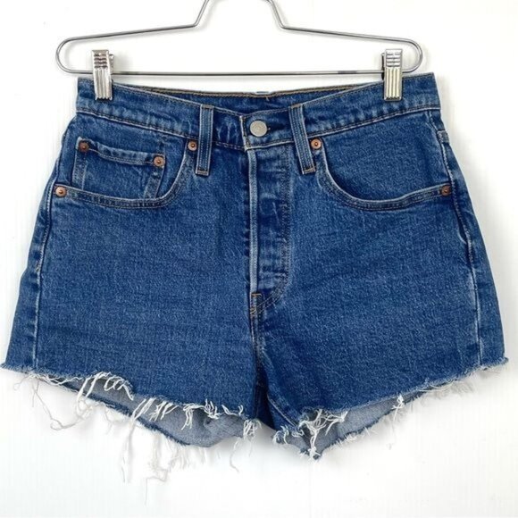 Levi's 501 High waisted cut out raw hem Shorts size 26 - Picture 1 of 10